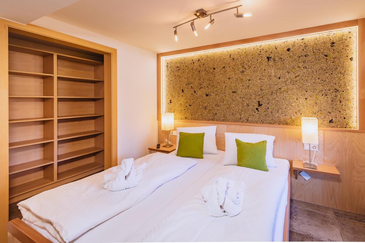 Panorama Hotel Guggenbichl: Alpine Views & Spa Access Kaprun Exterior photo